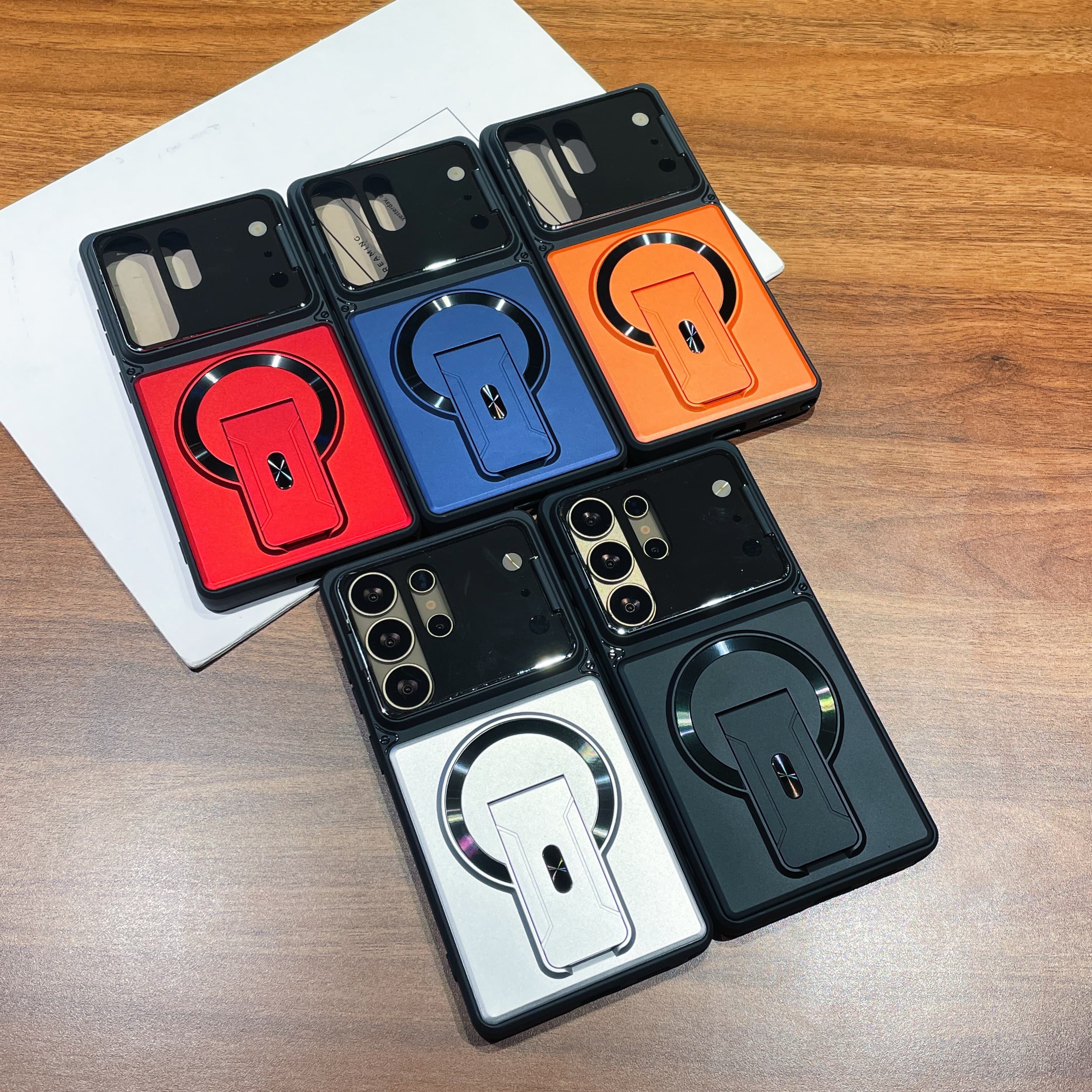 Custodia Magnetica di Lusso co - Kickstand Adjustable recensione e prezzo
