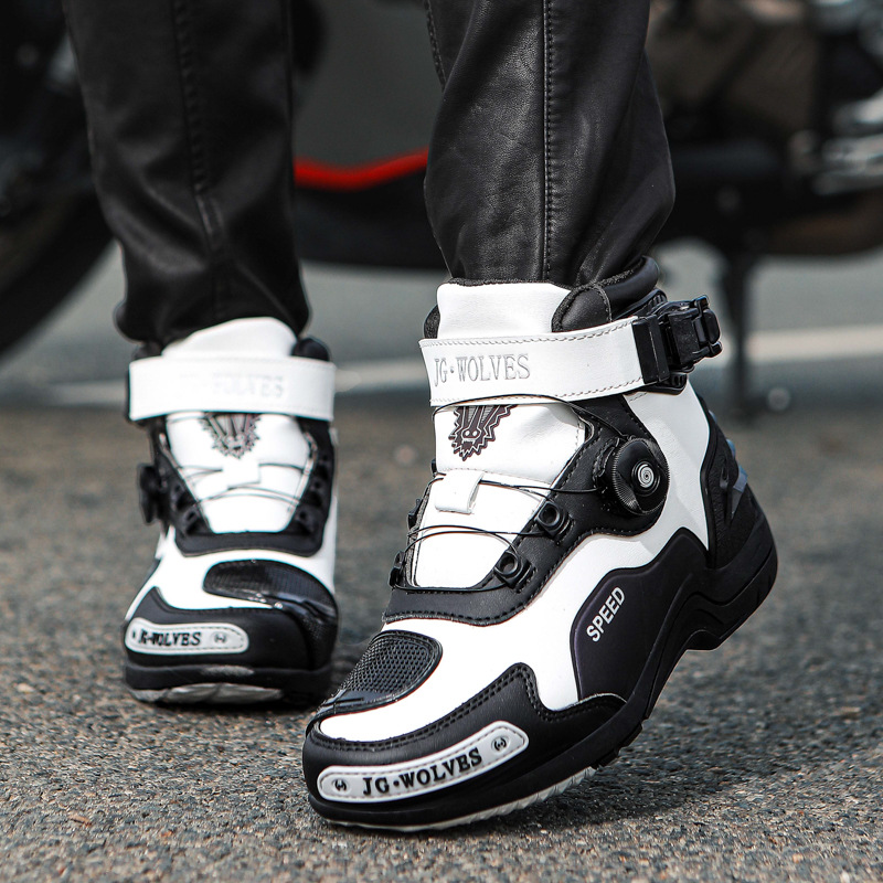 Scarpe da Ciclismo Quattro Sta - Cycling Shoes For Commute recensione e prezzo