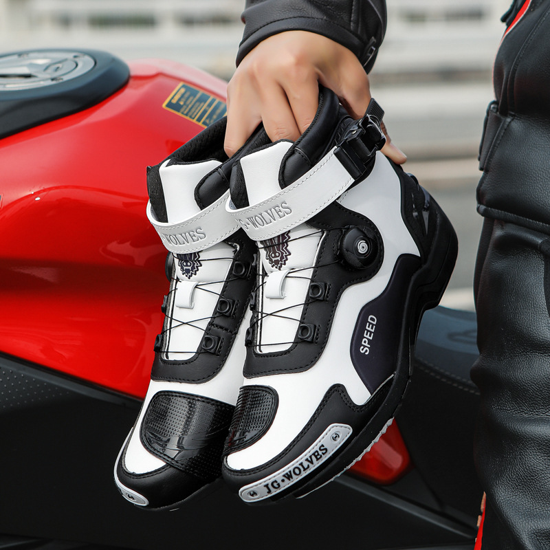 Scarpe da Ciclismo Quattro Sta - Cycling Shoes For Commute recensione e prezzo
