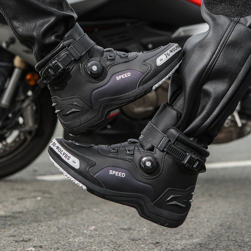 Scarpe da Ciclismo Quattro Sta - Cycling Shoes For Commute recensione e prezzo